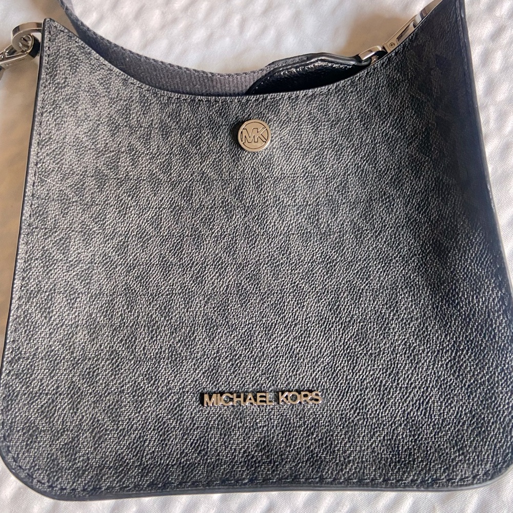 Michael Kors Briley messenger bag